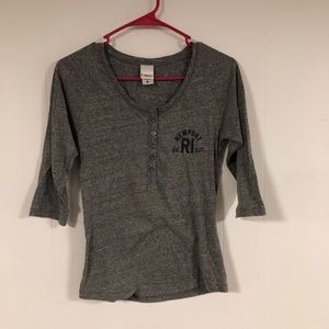Half button up v-neck T-shirt